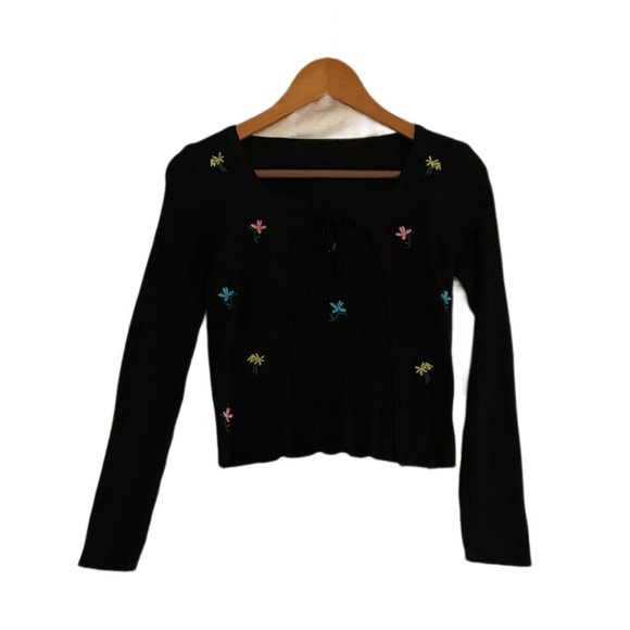 One of a kind attached sweater and camisole with flowers - Picture 3 of 3